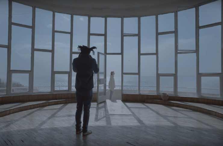 Conner Youngblood shares new single + video, ‘Los Angeles’