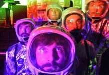 Plastic Mermaids release their dazzling debut album ‘Suddenly Everyone Explodes’