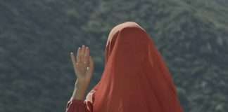 Listen : RY X – Fumbling Prayer