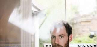 Listen: Lawrence Hart & Casually Here – Innocent / Swimming Up