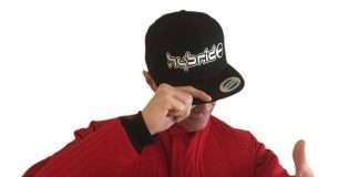 Premiere: Cari Lekebusch – Moonstruck (H-Productions)