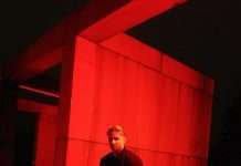 Premiere: Munsinger – Steel Ribbons (TJALK)