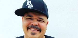 Kerri Chandler’s Kaoz Theory welcomes DJ Sneak onto its roster with his ‘Movin’ Parts’ EP, comprised of two original mixes and two dub cuts from the US House maestro