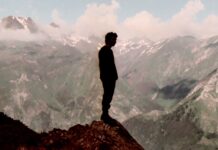 S8JFOU shares uncanny video for IDM-influenced track ‘Soft’ ahead of album release