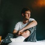 Niven returns with his Glitchy, Experimental, Kinetic Chirrups