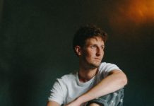 Niven returns with his Glitchy, Experimental, Kinetic Chirrups