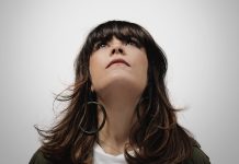 Apotek unveils an all-new sound on her superb Splash! EP, which is proceeded by the release of two separate singles – ‘Moaning’ and ‘All That Is’