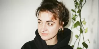 Johanna Knutsson continues her ongoing investigation of unconventional dancefloor territory on new Red Curls EP