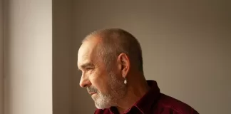 Deutsche Grammophon announces second solo album from British composer Roger Eno, ‘The skies, they shift like chords…’