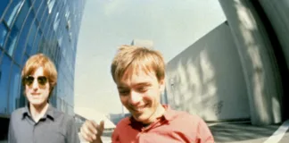 AIR have announced a limited edition ‘Kelly Watch The Stars’ vinyl release for Record Store Day