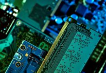 Electronic ConnectFM 54: Tracks of the Month