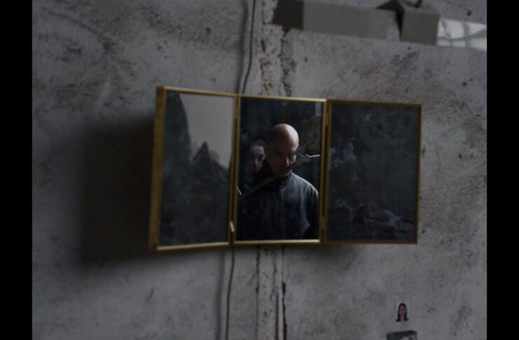 Leon Vynehall announces new album In Daytona Yellow with lead single ‘Mirror’s Edge’ feat. vocals from POiSON ANNA.